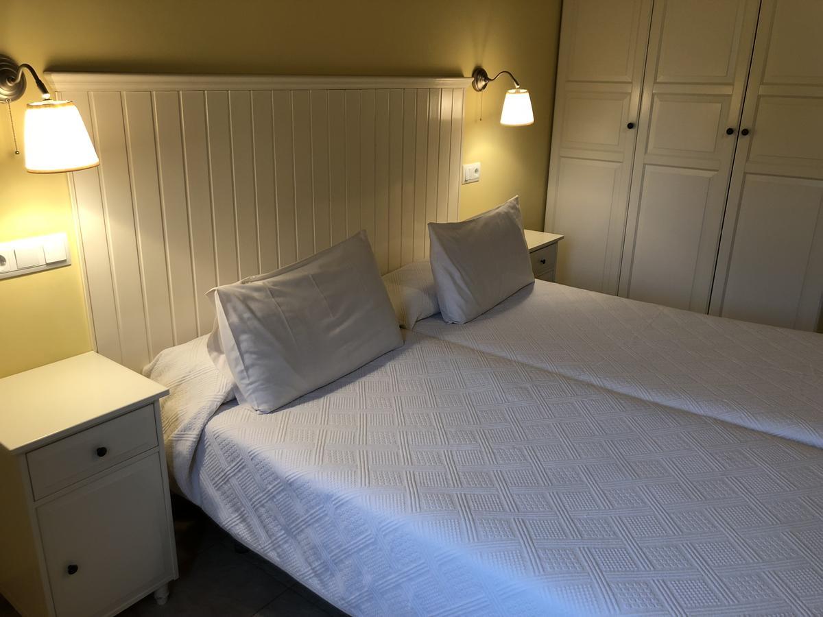טאפיה דה קסרייגו Apartamentos El Guindal מראה חיצוני תמונה